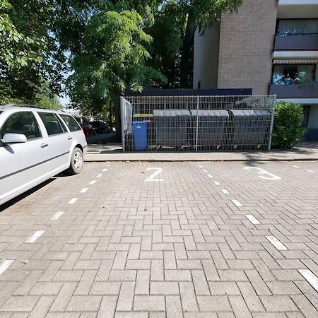 61 M2 Erdgeschosswohnung Mit Eigenem Parkplatz Vorm Haus Osnabrück Kültér fotó